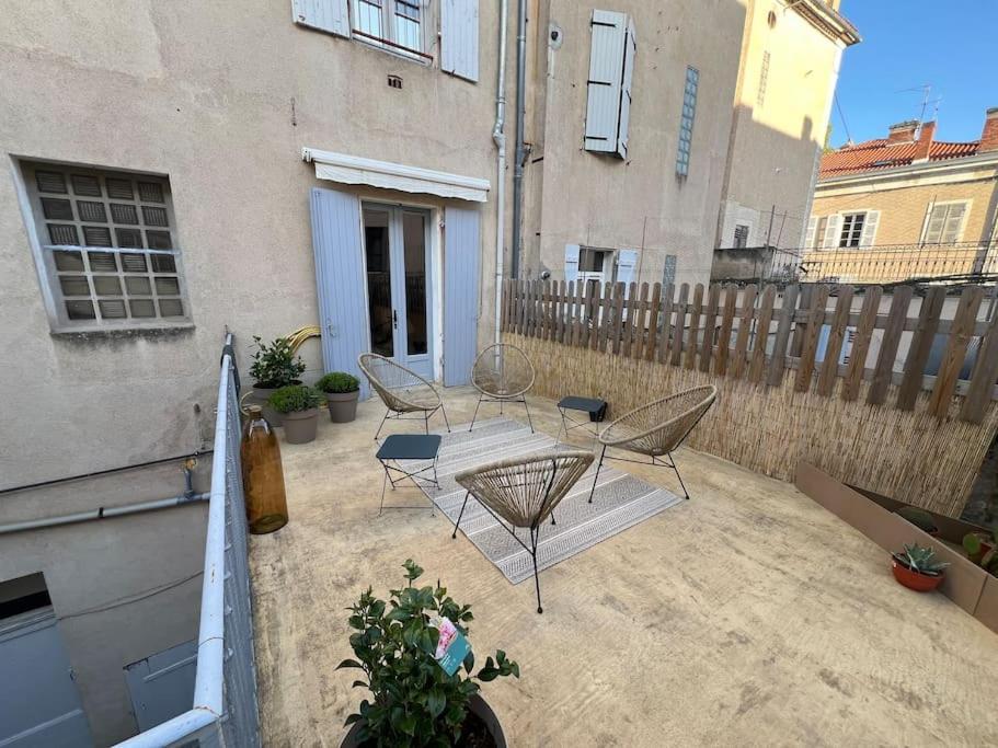 Coeur De Ville, Garage Prive Et Gratuit Avec Terrasse ! 카오르 외부 사진